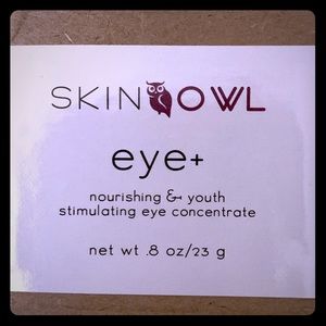 Nourishing and youth stimulating eye concentrate